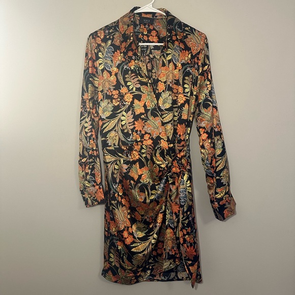 VICI Floral Wrap Dress - Black and Orange Women’s Small - Picture 1 of 7